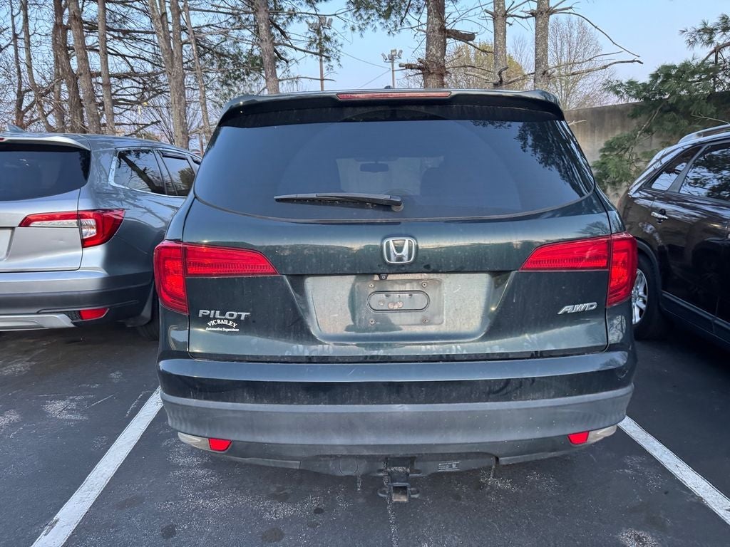 2017 Honda Pilot EX-L w/Rear Entertainment System