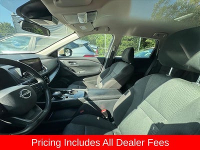 2025 Nissan Rogue SV
