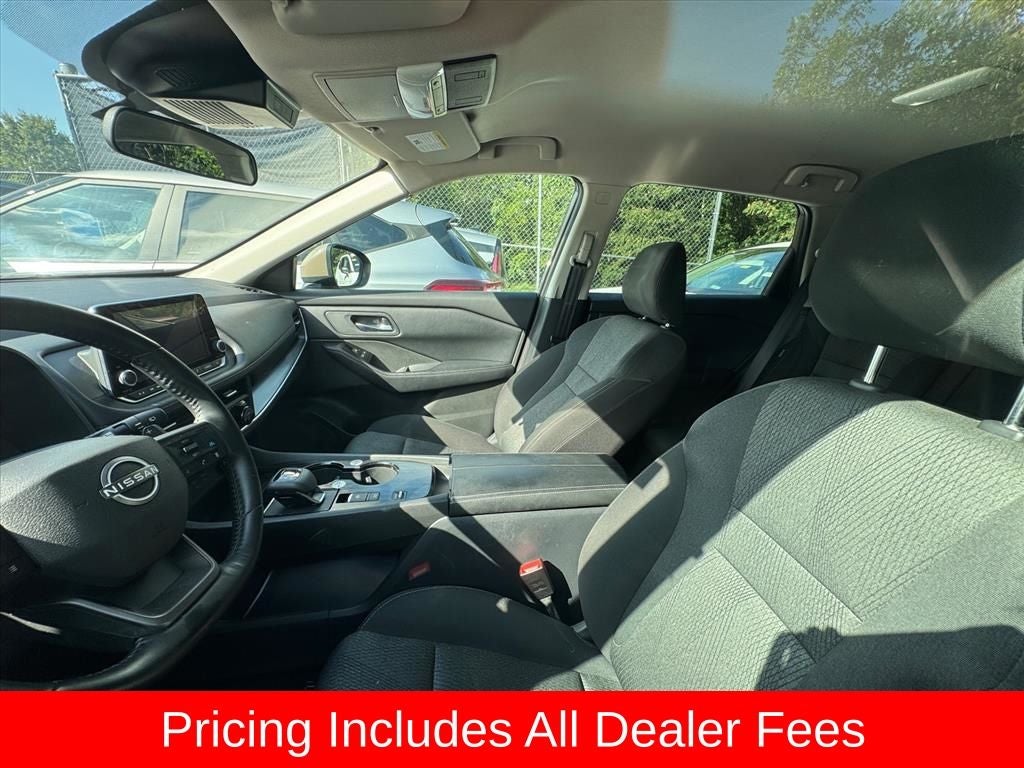 2025 Nissan Rogue SV