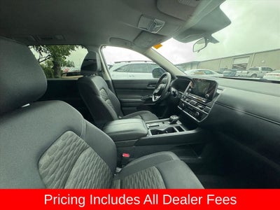 2024 Nissan Pathfinder S