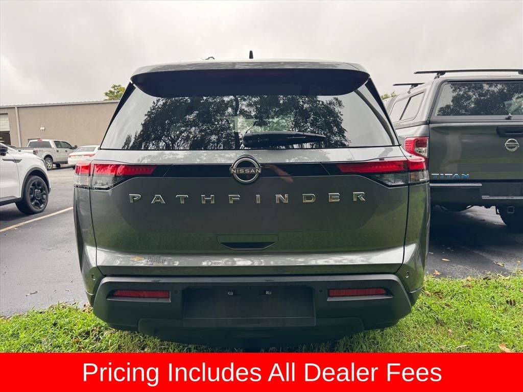 2024 Nissan Pathfinder S