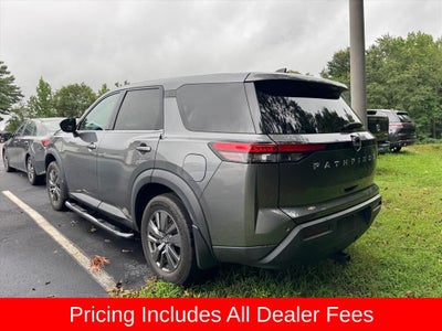 2024 Nissan Pathfinder S