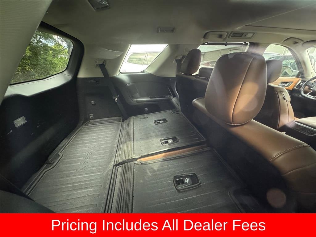 2022 Nissan Pathfinder Platinum