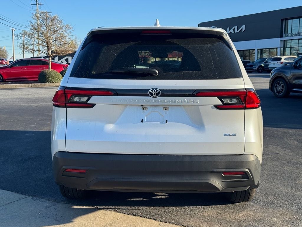 2024 Toyota Grand Highlander XLE