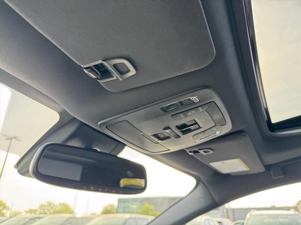 2022 Toyota Sienna XSE 7 Passenger