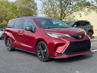 2022 Toyota Sienna XSE 7 Passenger