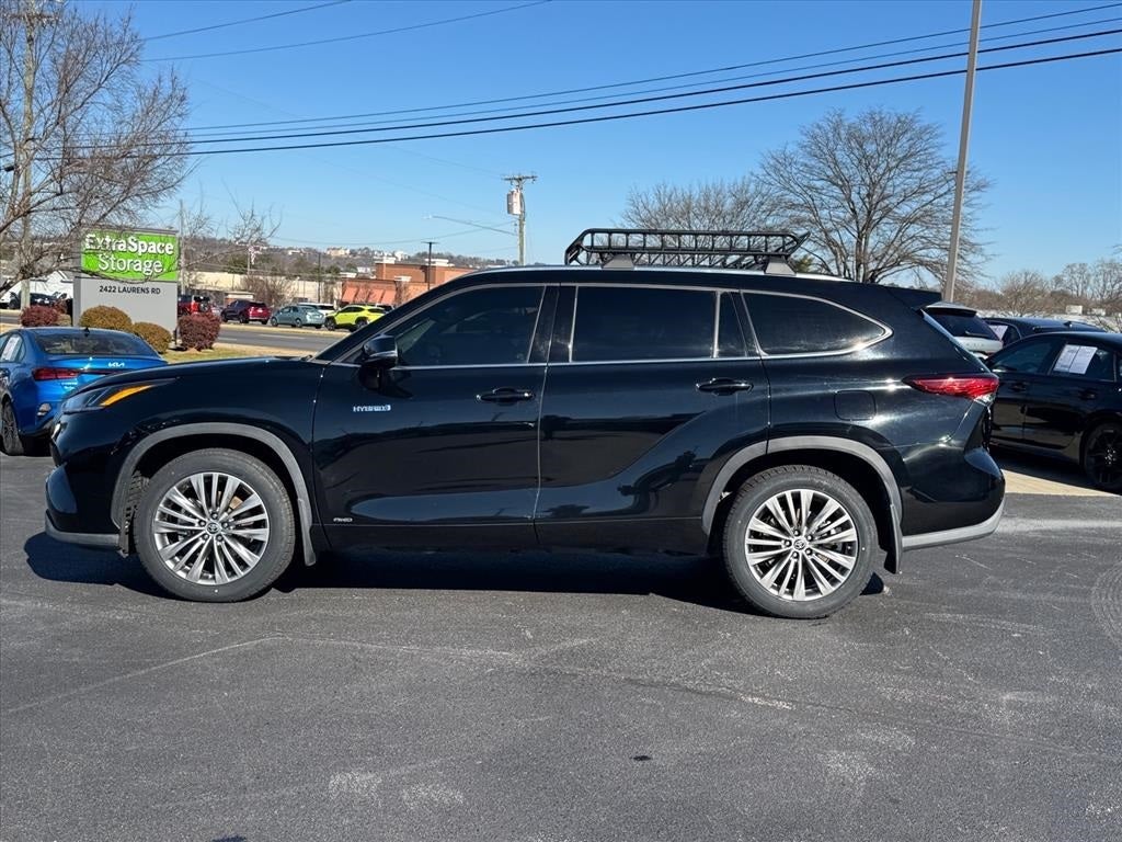 2021 Toyota Highlander Hybrid Platinum