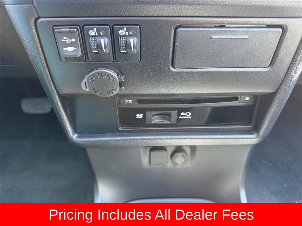 2015 Toyota Sienna SE Premium 8 Passenger