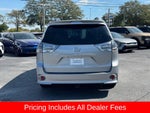 2015 Toyota Sienna SE Premium 8 Passenger