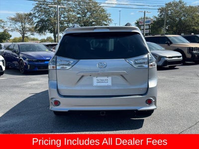 2015 Toyota Sienna SE Premium 8 Passenger
