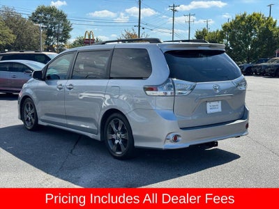 2015 Toyota Sienna SE Premium 8 Passenger