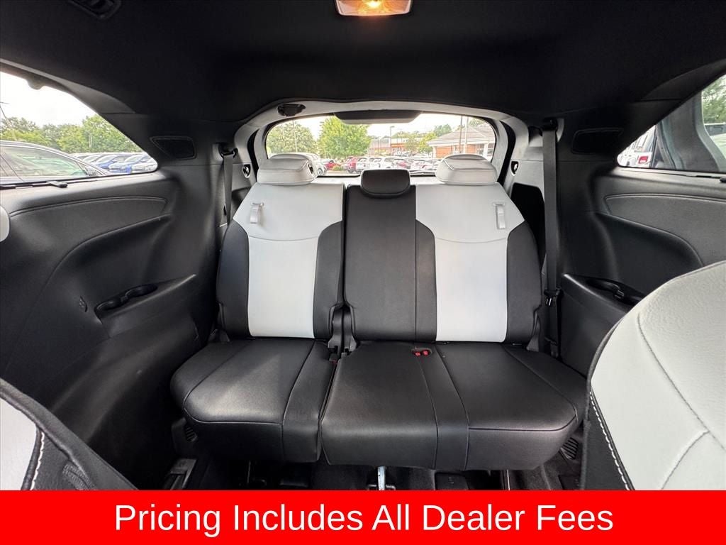 2026 Toyota Sienna XSE 7 Passenger