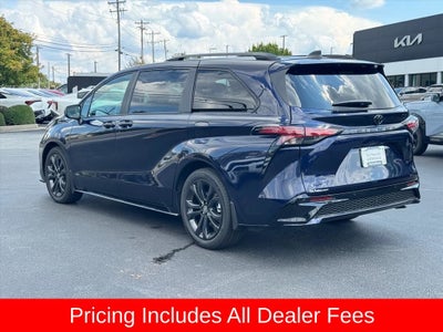 2026 Toyota Sienna XSE 7 Passenger