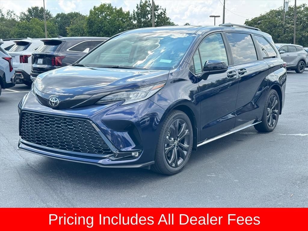 2026 Toyota Sienna XSE 7 Passenger