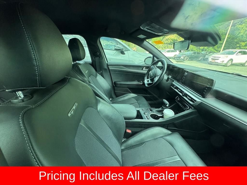 2022 Kia K5 GT-Line