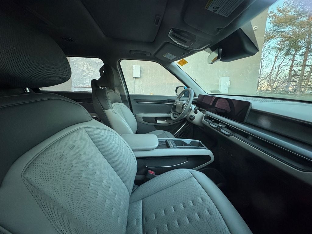 2026 Kia EV9 Wind