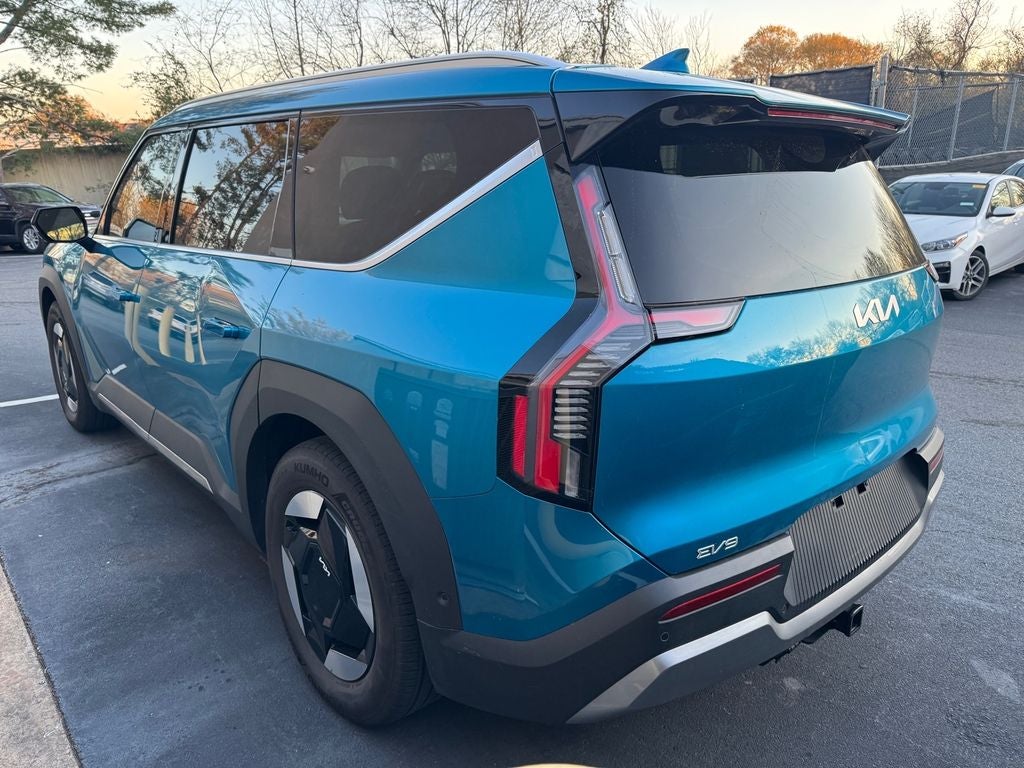 2026 Kia EV9 Wind