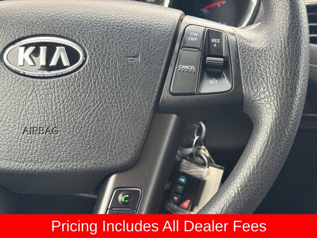 2011 Kia Sorento LX