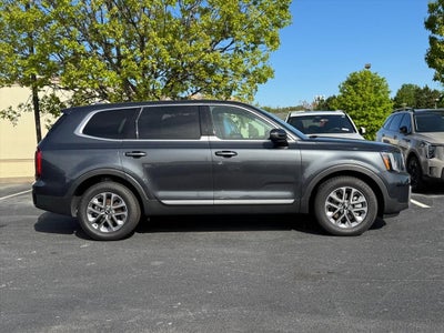 2023 Kia Telluride LX