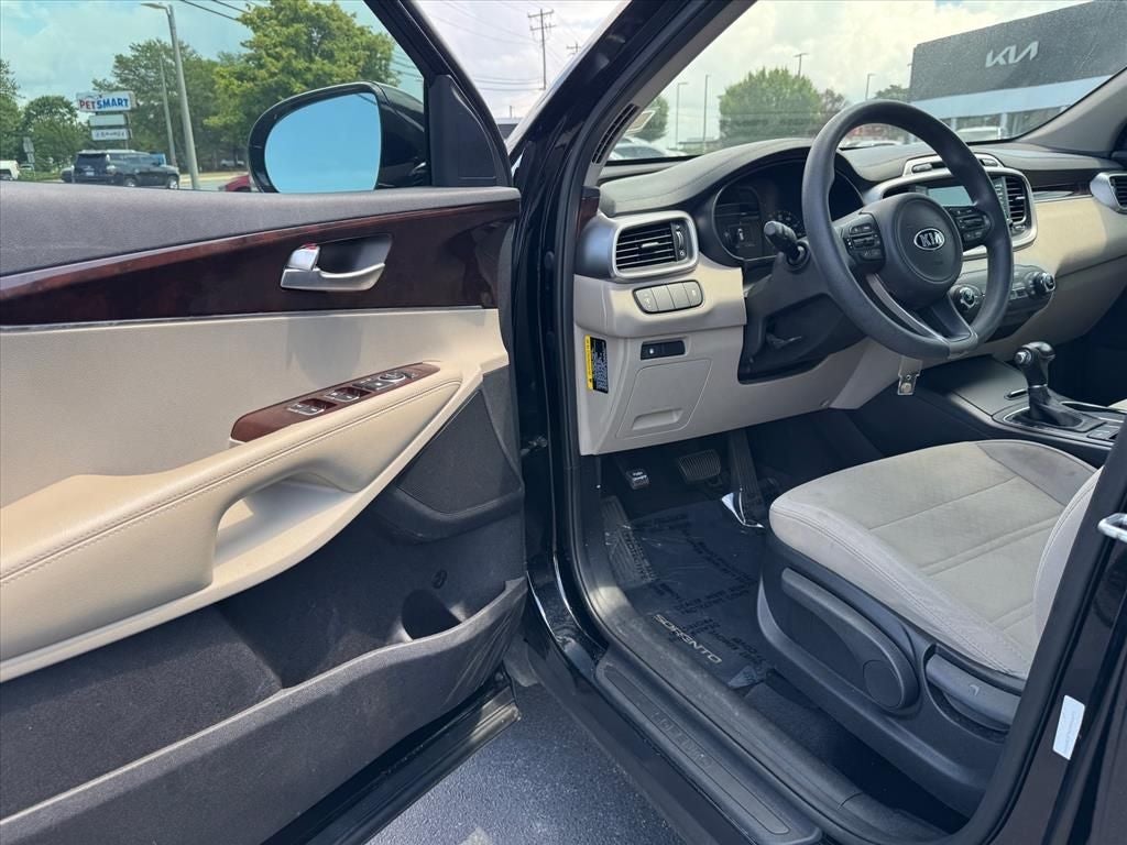 2018 Kia Sorento LX