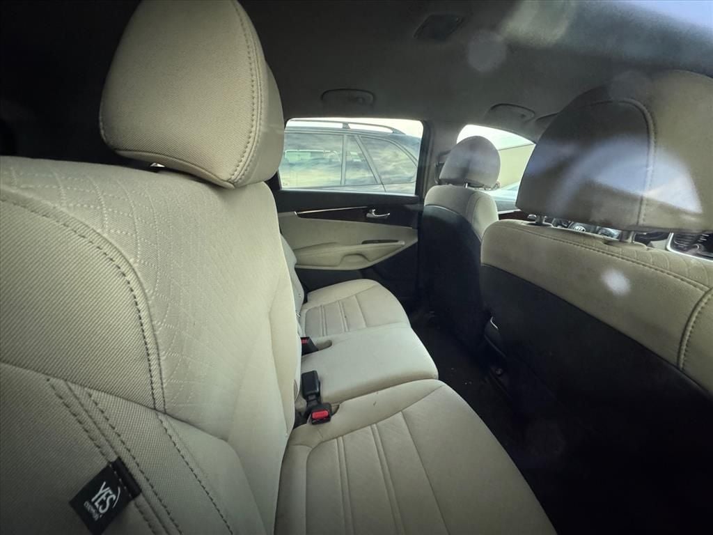 2018 Kia Sorento LX