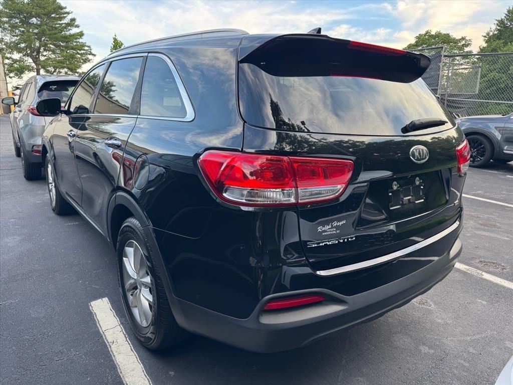 2018 Kia Sorento LX