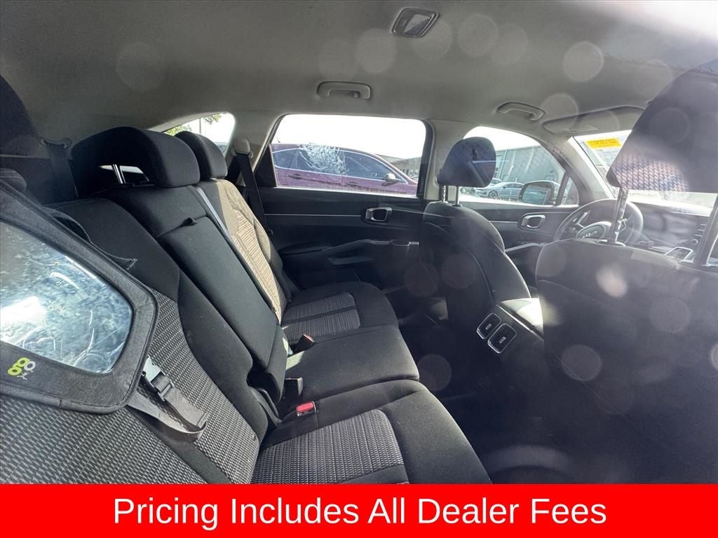 2023 Kia Sorento LX