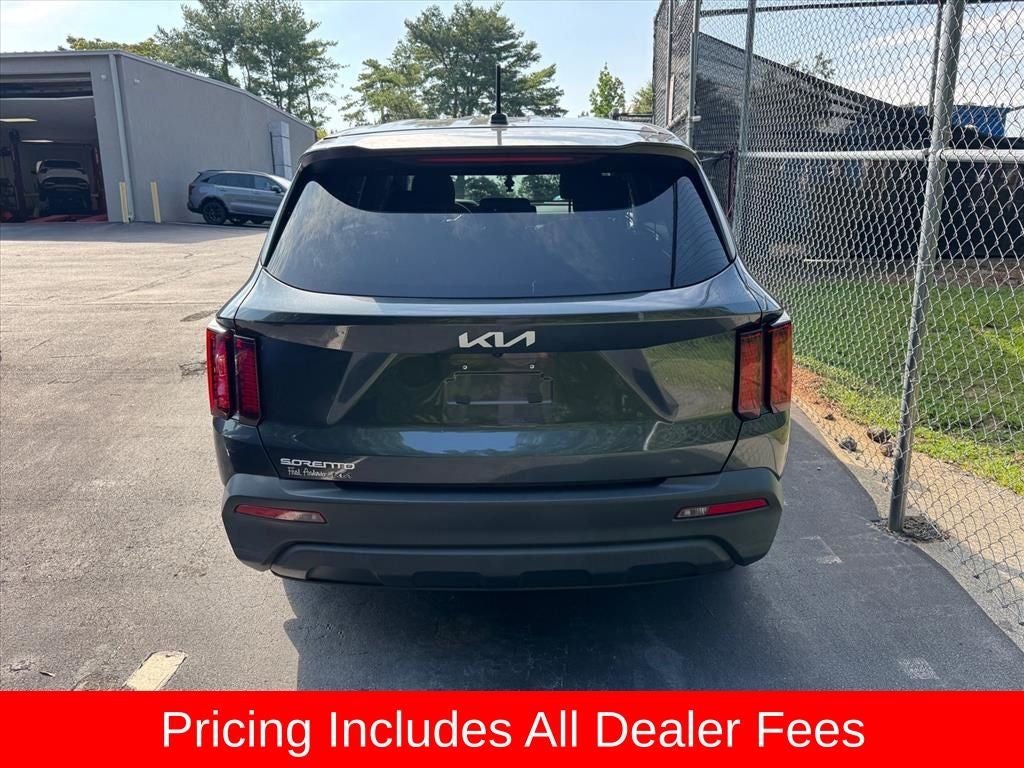 2023 Kia Sorento LX