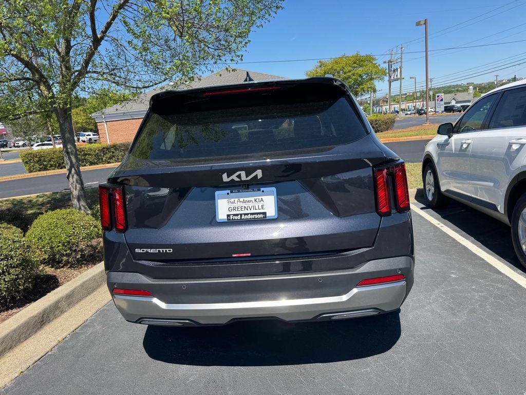 2025 Kia Sorento S