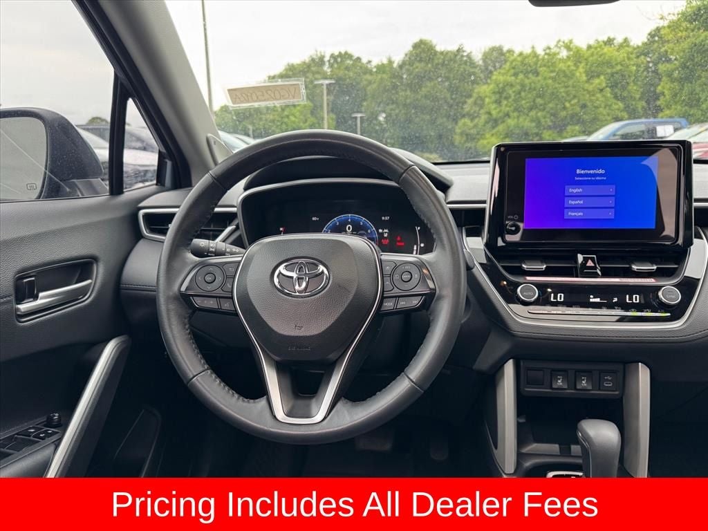 2024 Toyota Corolla Cross XLE