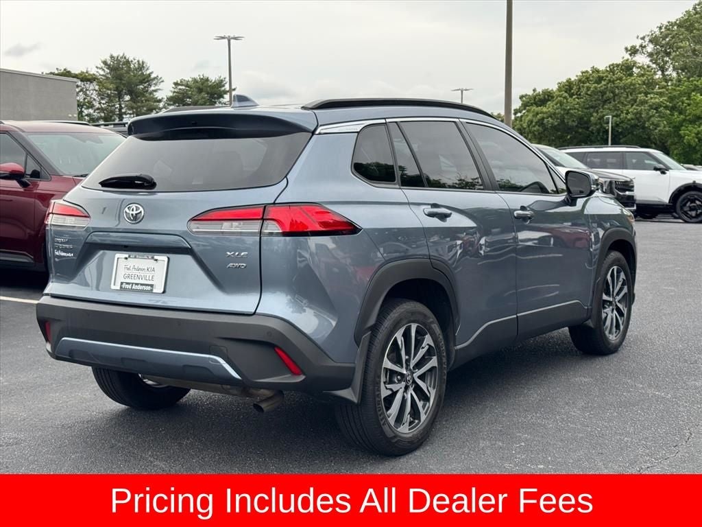 2024 Toyota Corolla Cross XLE
