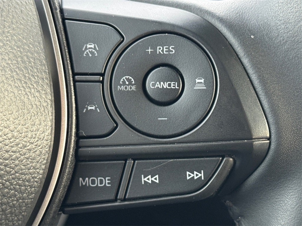 2024 Toyota Corolla Cross Hybrid SE