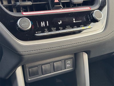 2024 Toyota Corolla Cross Hybrid SE