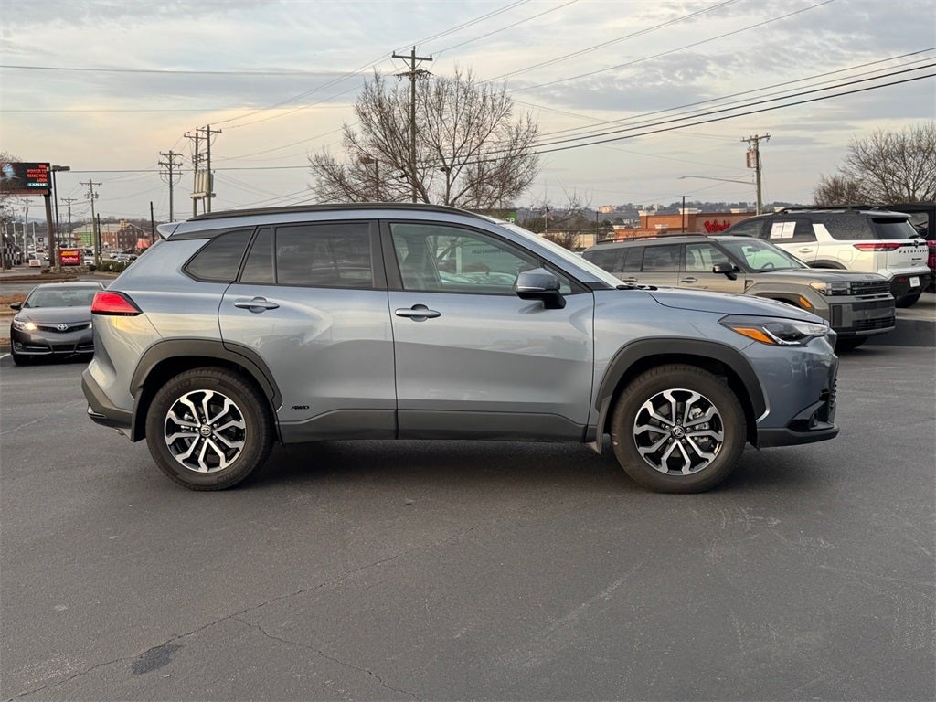 2024 Toyota Corolla Cross Hybrid SE