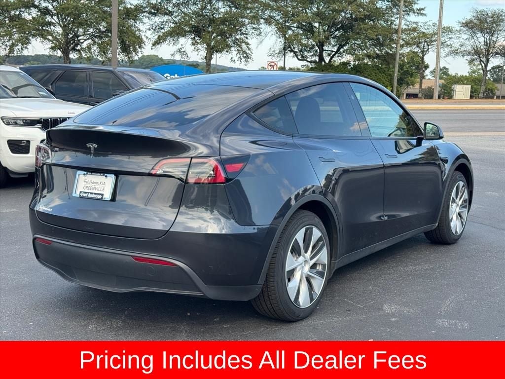 2024 Tesla Model Y Base