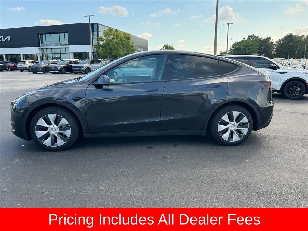 2024 Tesla Model Y Base