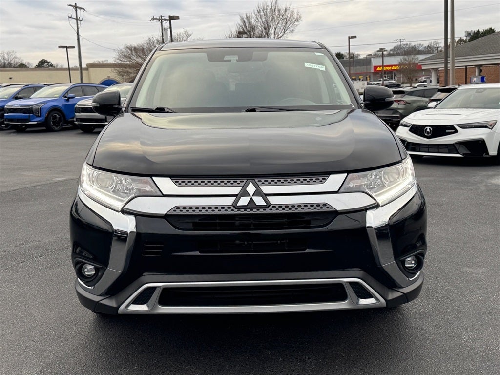 2020 Mitsubishi Outlander SE