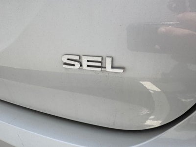 2024 Mitsubishi Outlander Base