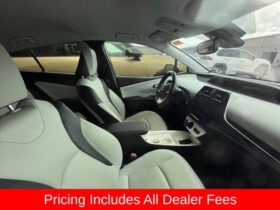 2017 Toyota Prius Four Touring