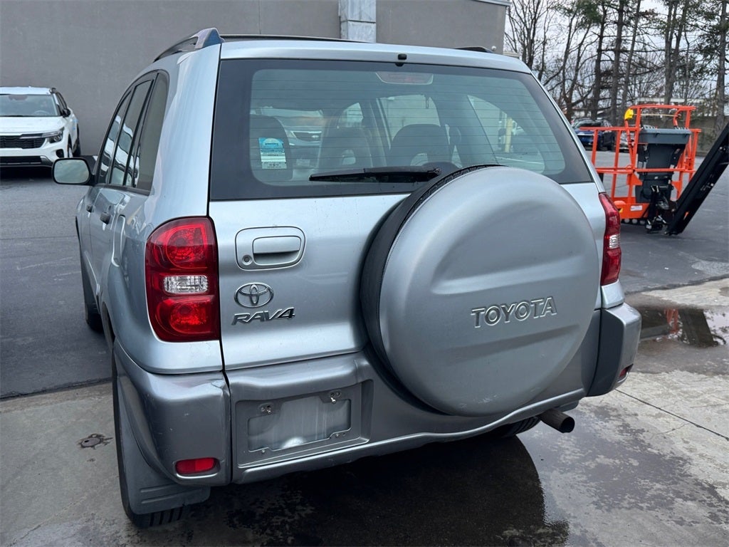 2004 Toyota RAV4 Base