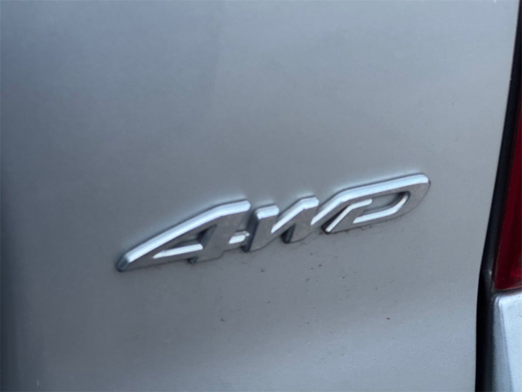 2004 Toyota RAV4 Base