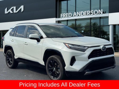 2022 Toyota RAV4 Hybrid SE