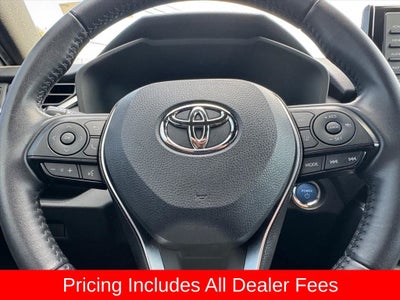 2022 Toyota RAV4 Hybrid SE