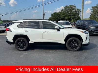 2022 Toyota RAV4 Hybrid SE