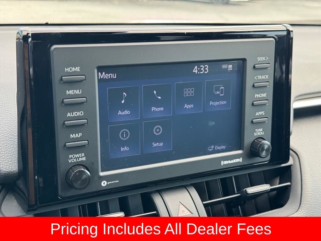 2022 Toyota RAV4 Hybrid SE