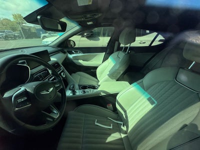 2023 Genesis G70 2.0T