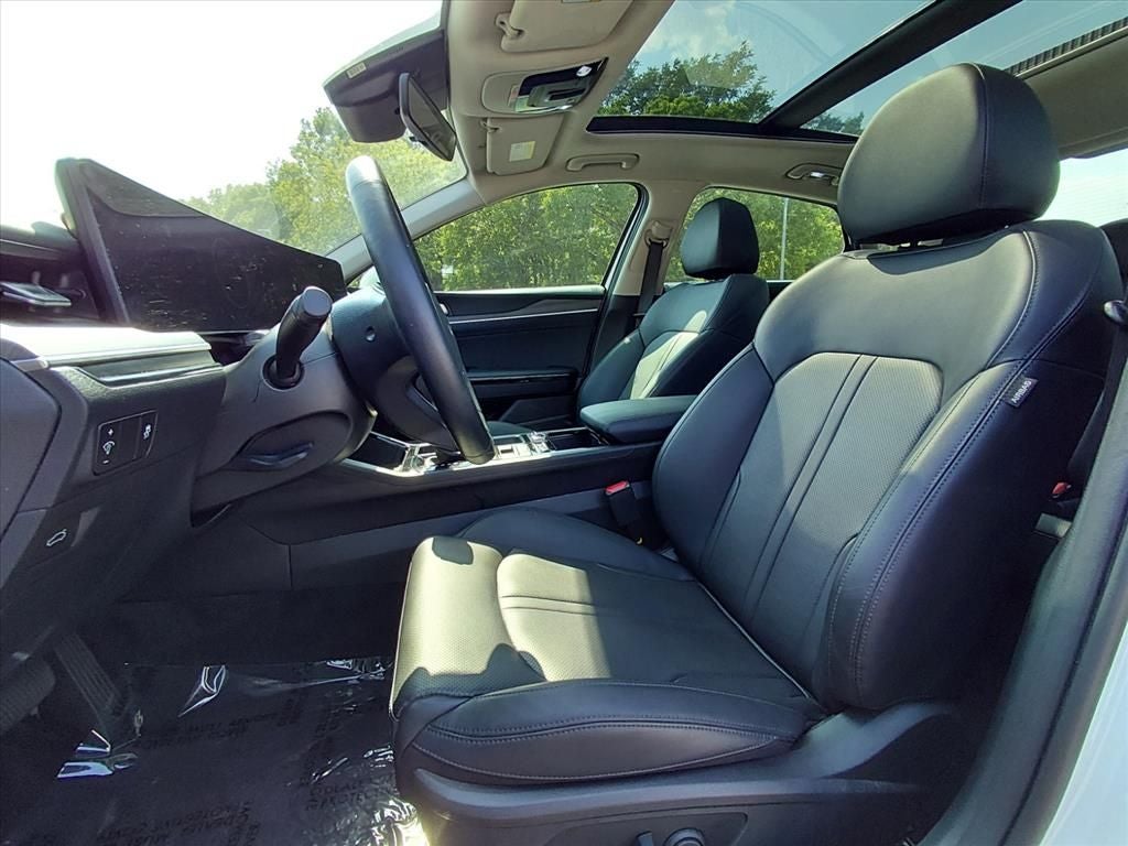 2025 Kia K5 EX
