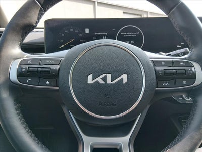2025 Kia K5 EX