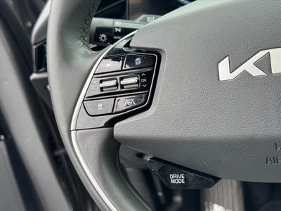 2023 Kia Niro EX
