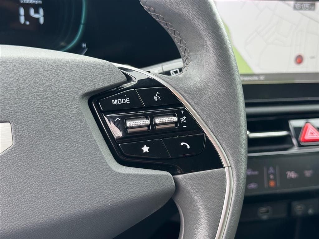 2023 Kia Niro EX